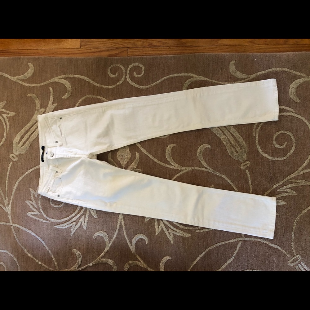 Vigoss Studio straight jeans in white